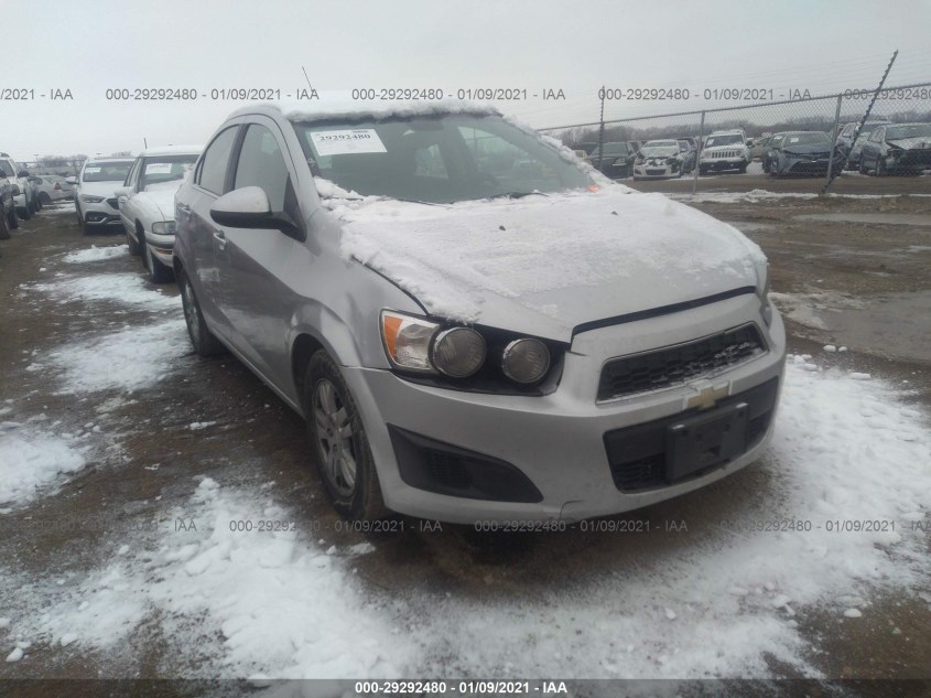 CHEVROLET SONIC 1G1JC5SH6D4127578