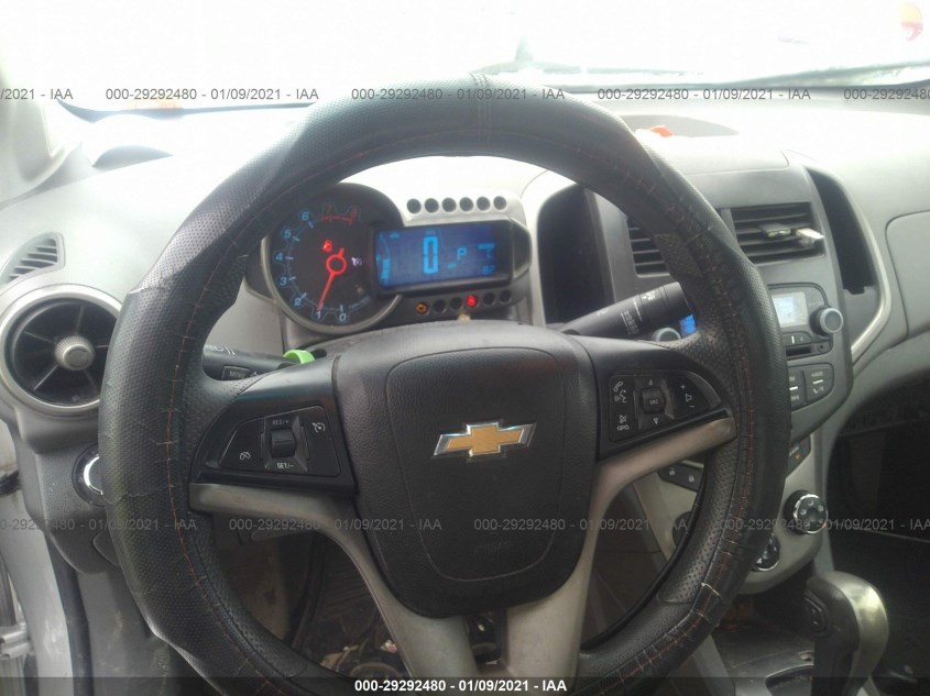 CHEVROLET SONIC 1G1JC5SH6D4127578