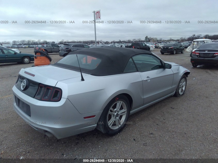FORD MUSTANG 1ZVBP8EM2E5234114