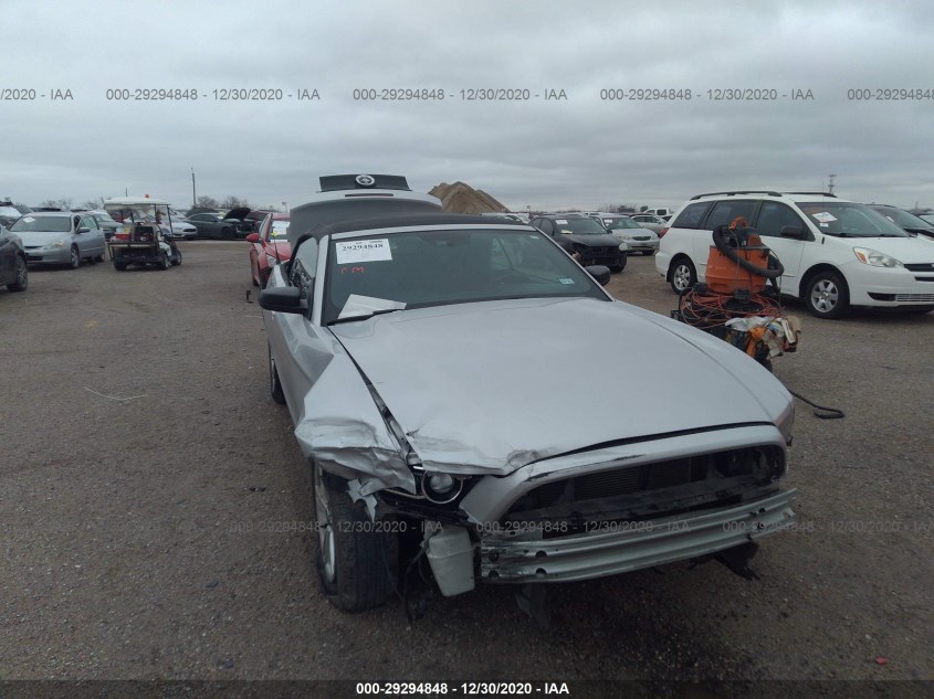 FORD MUSTANG 1ZVBP8EM2E5234114