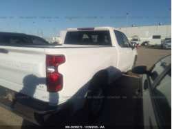 CHEVROLET SILVERADO 1500 1GCRWCED7LZ158645