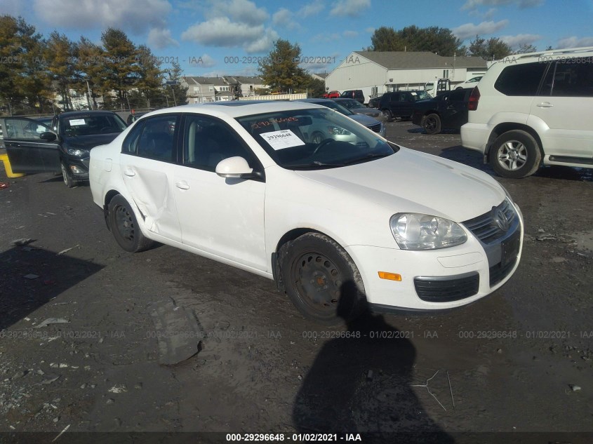 VOLKSWAGEN JETTA SEDAN 3VWRZ7AJ4AM152629
