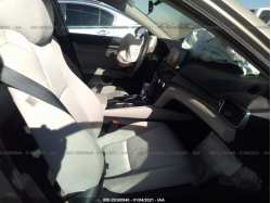 HONDA ACCORD SEDAN 1HGCV1F19JA104505