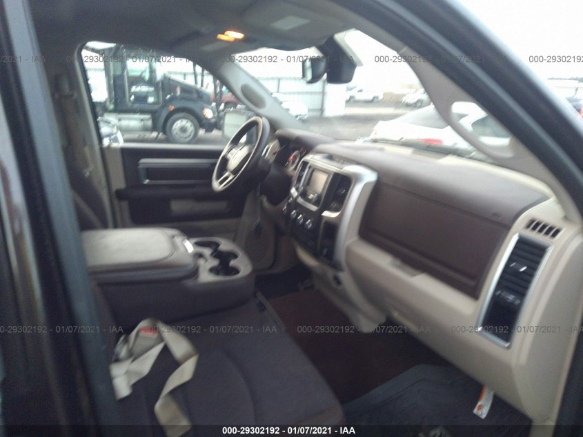 RAM 1500 1C6RR7LT0HS677939