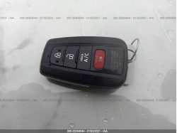 TOYOTA PRIUS JTDKARFU6G3523102
