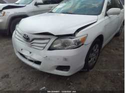 TOYOTA CAMRY 4T1BF3EK2BU582113