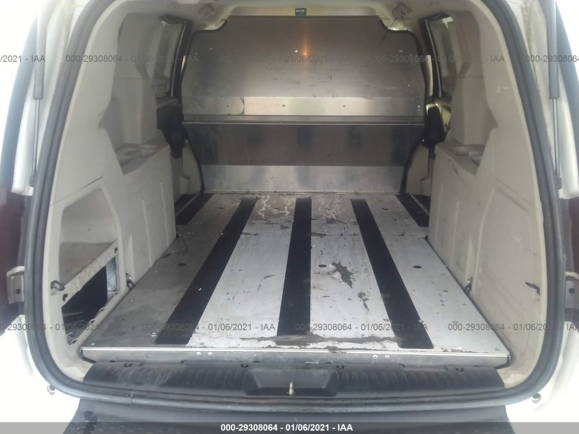 RAM CARGO VAN 2C4JRGAG8FR581471