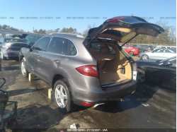 PORSCHE CAYENNE WP1AB2A21BLA54675