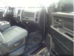 RAM 1500 1C6RR7FT8JS103140