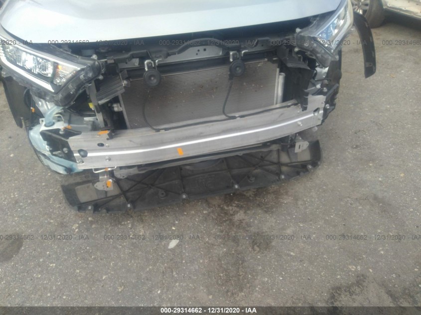 TOYOTA RAV4 2T3W1RFV7LC052175
