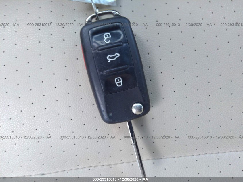 VOLKSWAGEN EOS WVWBW7AH0CV005078
