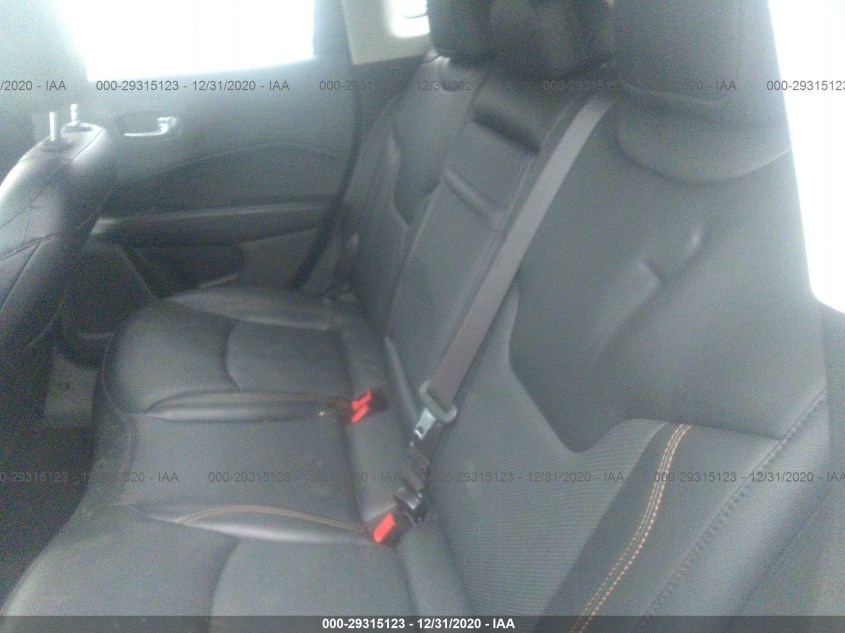 JEEP COMPASS 3C4NJDCB7KT791186