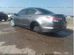 HONDA ACCORD SDN 1HGCP2F84BA034037
