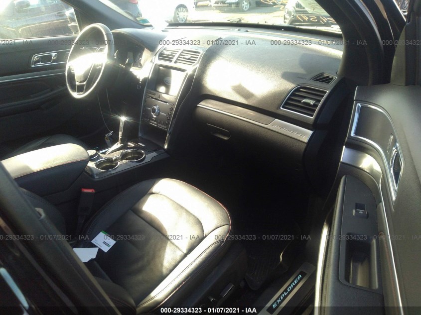 FORD EXPLORER 1FM5K8GT6JGC39460