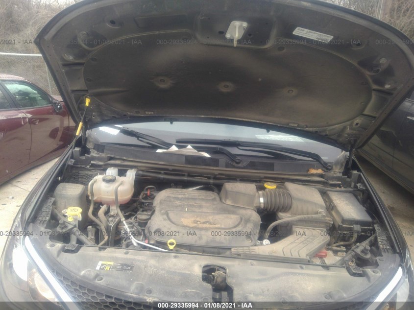 CHRYSLER VOYAGER 2C4RC1DG3LR163344
