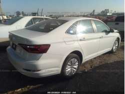 VOLKSWAGEN JETTA 3VWC57BU4KM181902