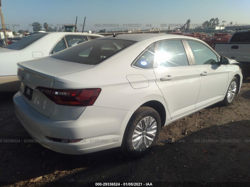 VOLKSWAGEN JETTA 3VWC57BU4KM181902