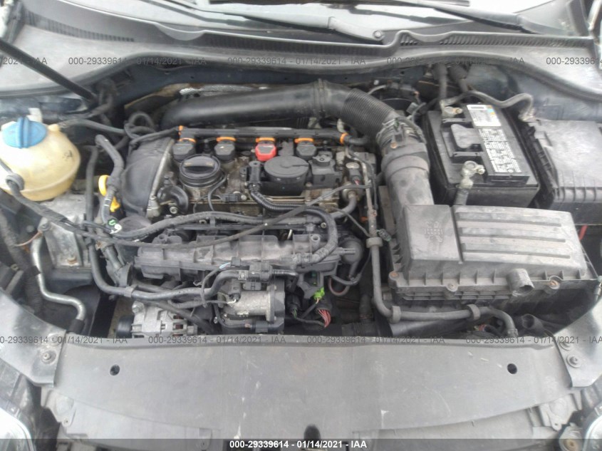 VOLKSWAGEN GTI WVWHD7AJ6EW000497