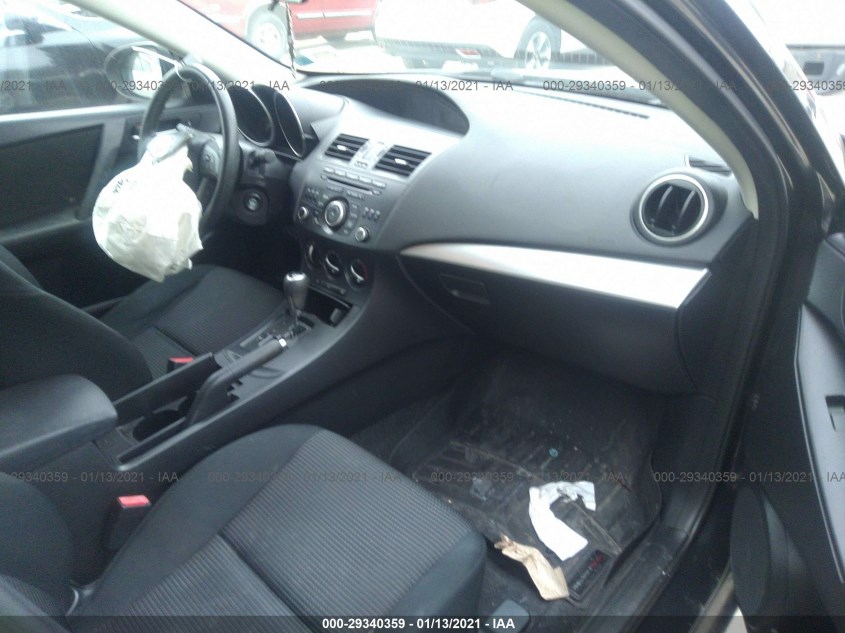 MAZDA MAZDA3 JM1BL1L70C1628976