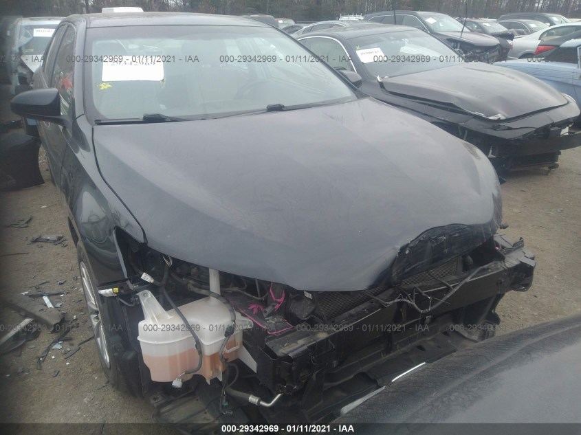 TOYOTA CAMRY HYBRID 4T1BD1FK7FU145450