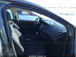 FORD FOCUS 1FADP3E2XHL283953
