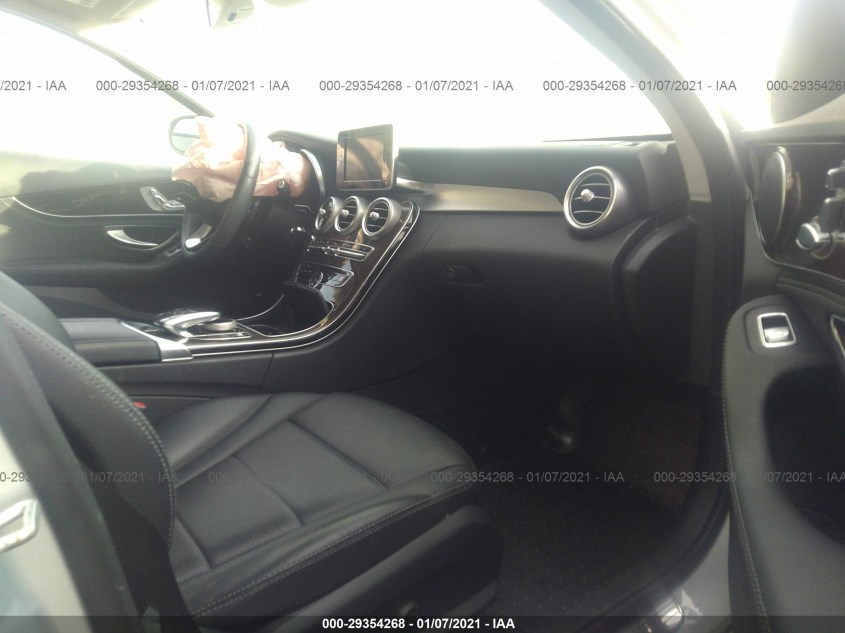 MERCEDES-BENZ C-CLASS 55SWF4JB6GU129273