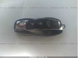 PORSCHE MACAN WP1AA2A52HLB02142
