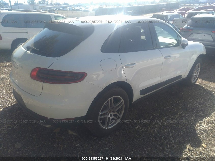 PORSCHE MACAN WP1AA2A52HLB02142