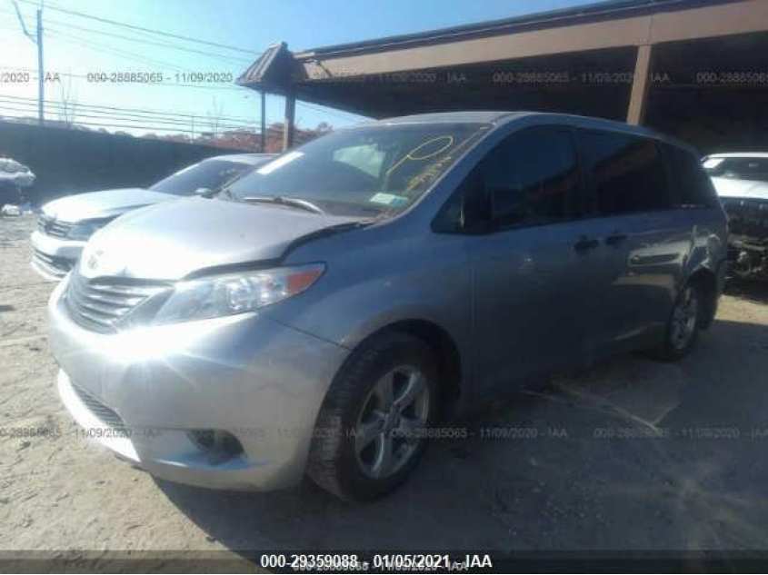 TOYOTA SIENNA 5TDZZ3DC7HS795396