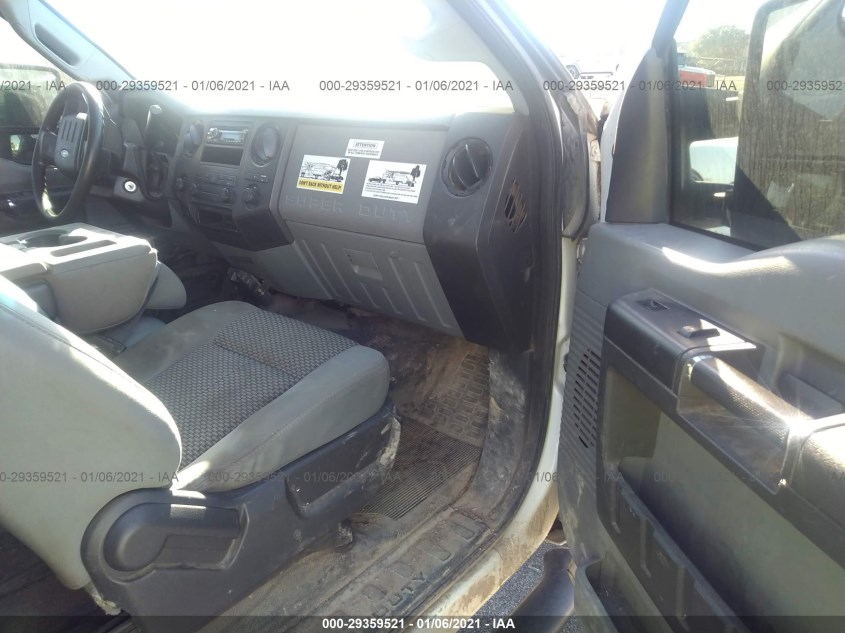 FORD SUPER DUTY F-250 1FT7X2B65CEC02654