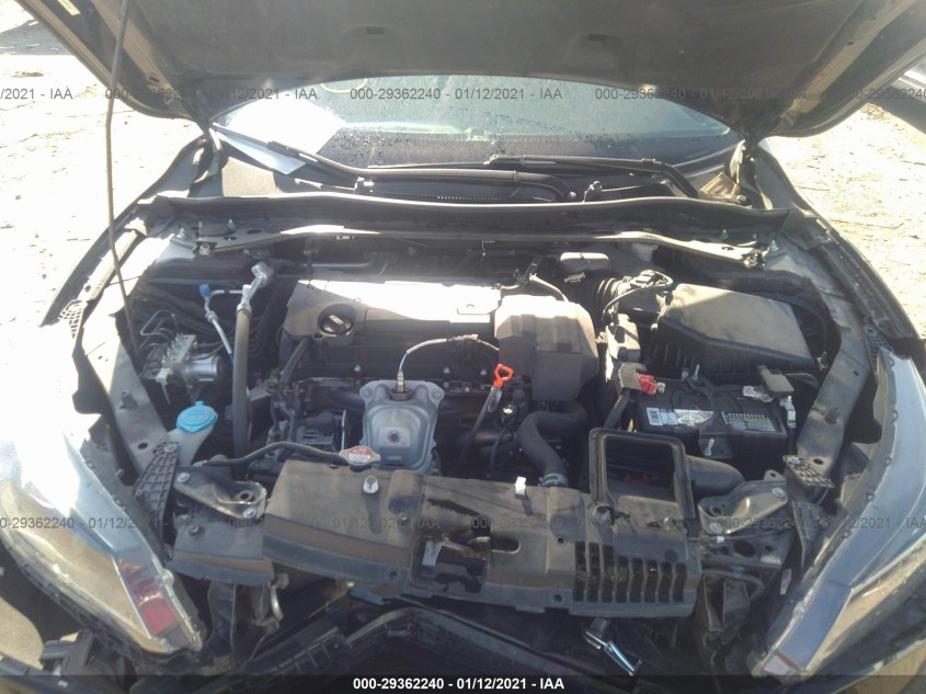 HONDA ACCORD SDN 1HGCR2F88DA163637