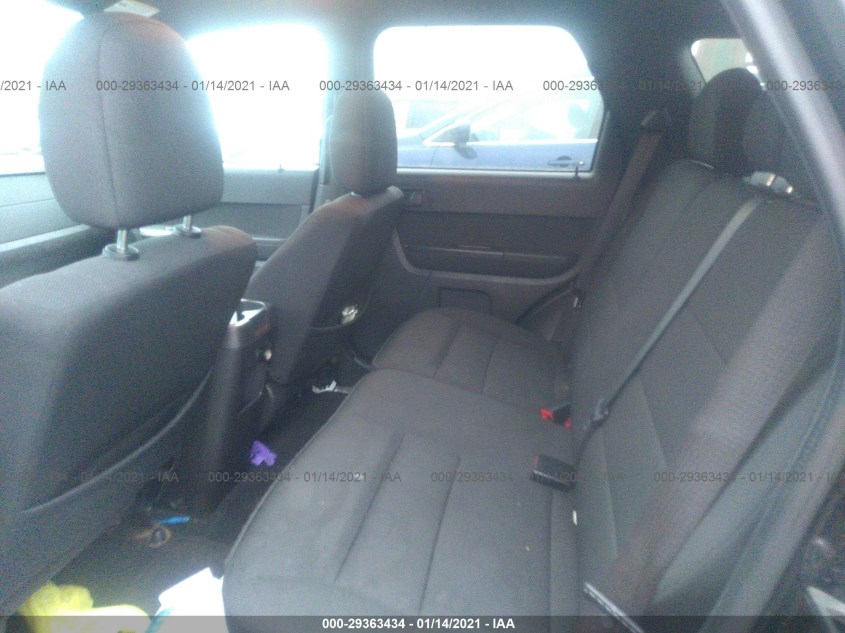 FORD ESCAPE 1FMCU9DG1AKA69214