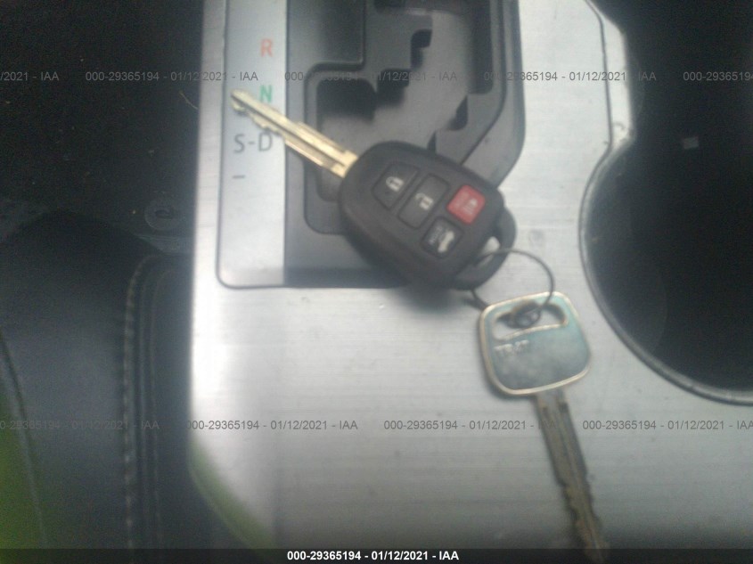TOYOTA CAMRY 4T1BF1FK5DU203918