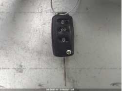 VOLKSWAGEN PASSAT 1VWAP7A39CC068623