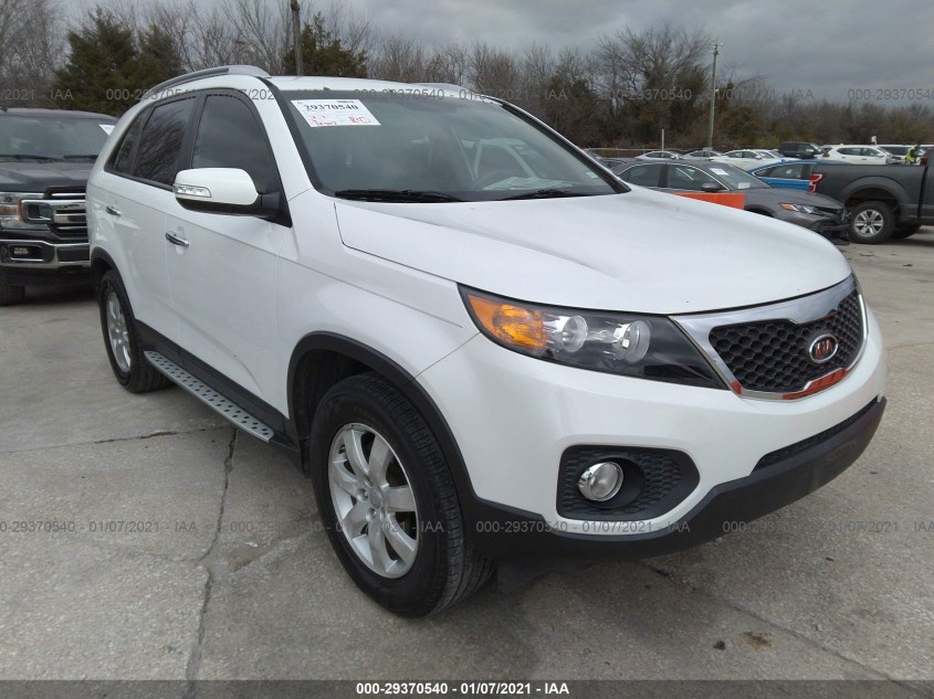 KIA SORENTO 5XYKT4A25CG226556