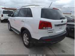 KIA SORENTO 5XYKT4A25CG226556
