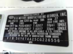 KIA SORENTO 5XYKT4A25CG226556