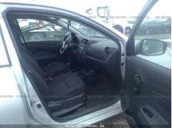 NISSAN VERSA SEDAN 3N1CN7AP8HL830150
