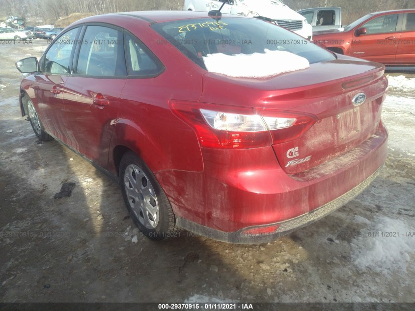 FORD FOCUS 1FAHP3F25CL249363