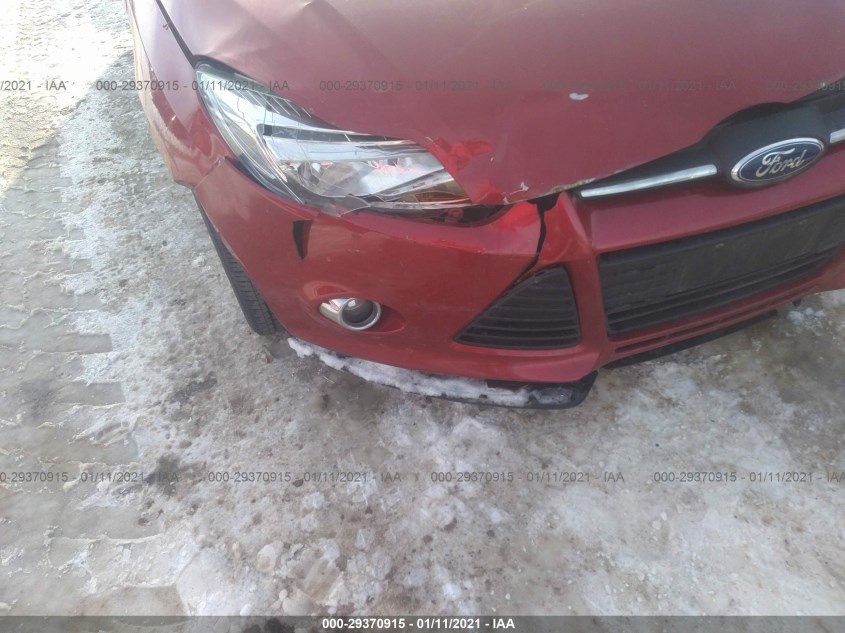 FORD FOCUS 1FAHP3F25CL249363