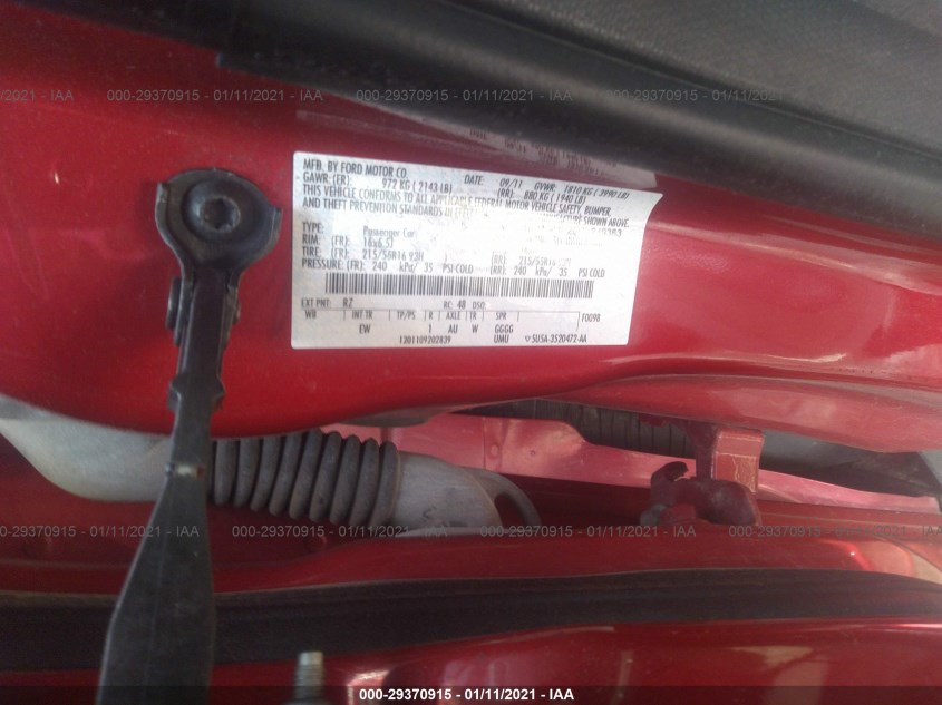FORD FOCUS 1FAHP3F25CL249363