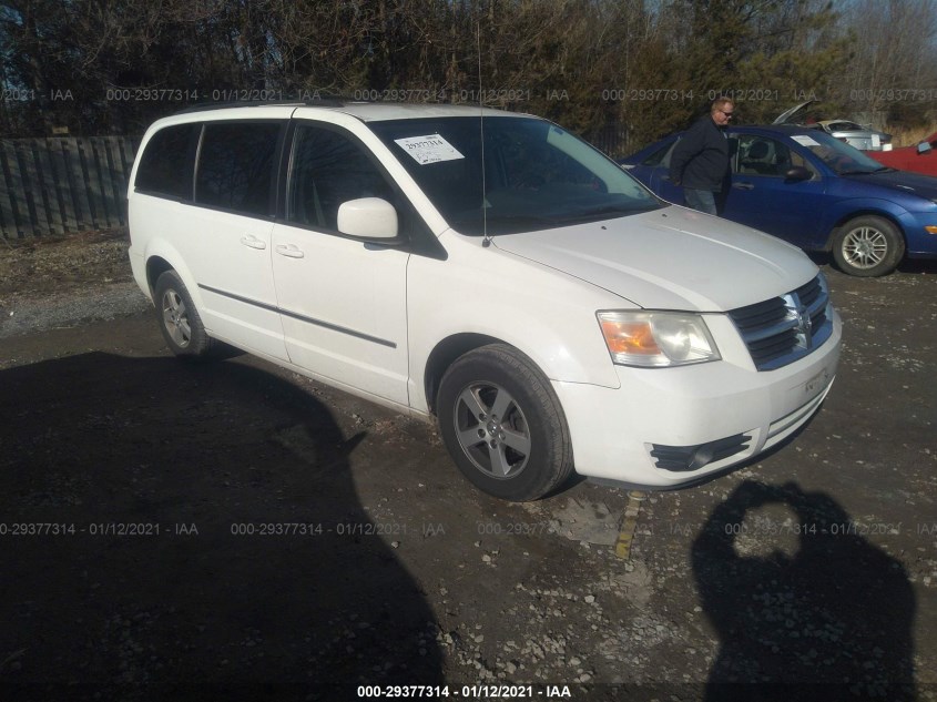 DODGE GRAND CARAVAN 2D4RN5D13AR120071
