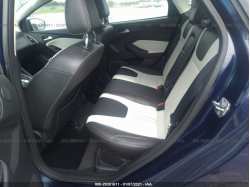 FORD FOCUS 1FAHP3J28CL138362