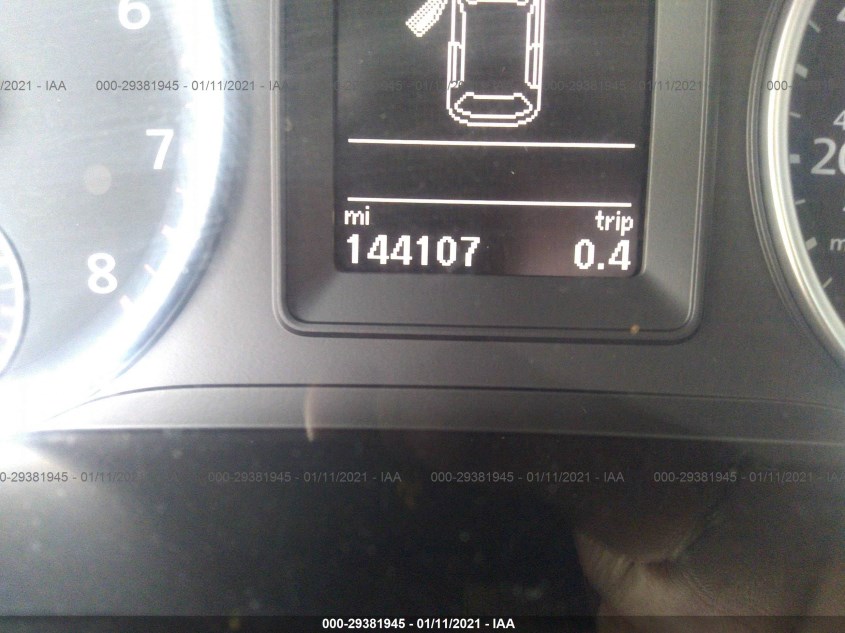 VOLKSWAGEN TIGUAN WVGAV3AX1EW596206