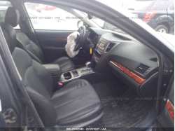 SUBARU OUTBACK 4S4BRBKC6C3276179