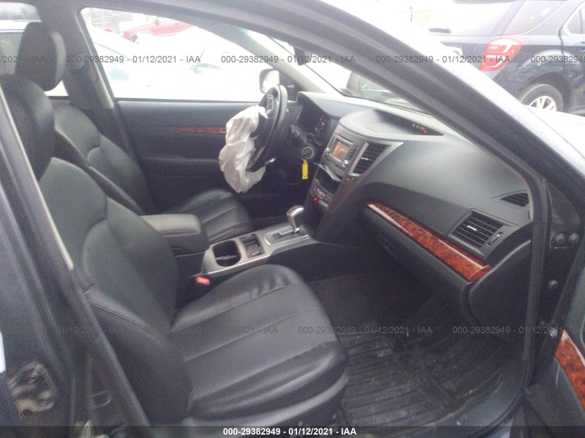 SUBARU OUTBACK 4S4BRBKC6C3276179