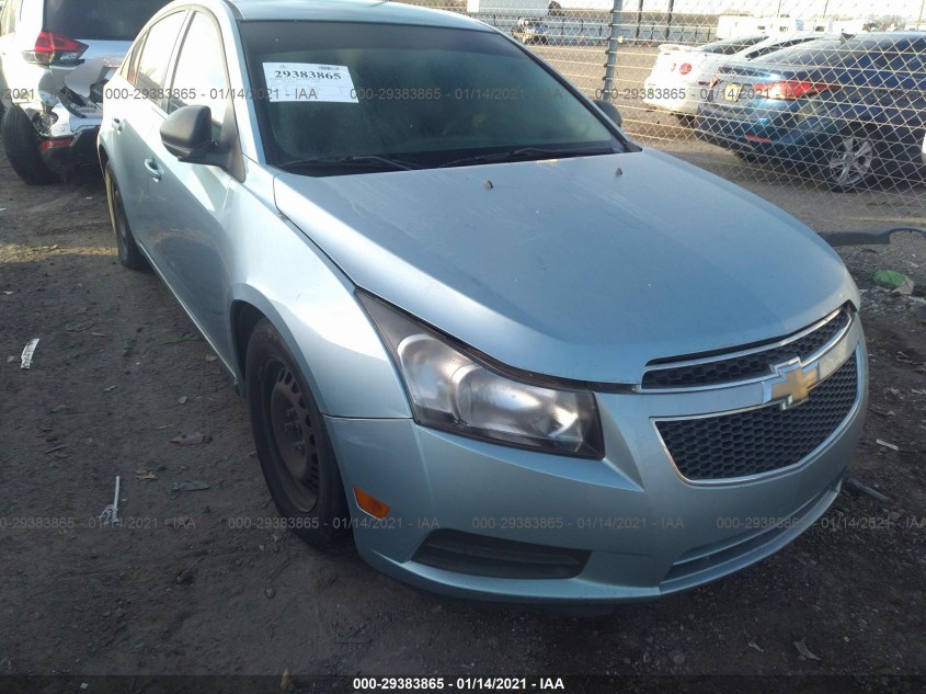 CHEVROLET CRUZE 1G1PC5SH2B7267732
