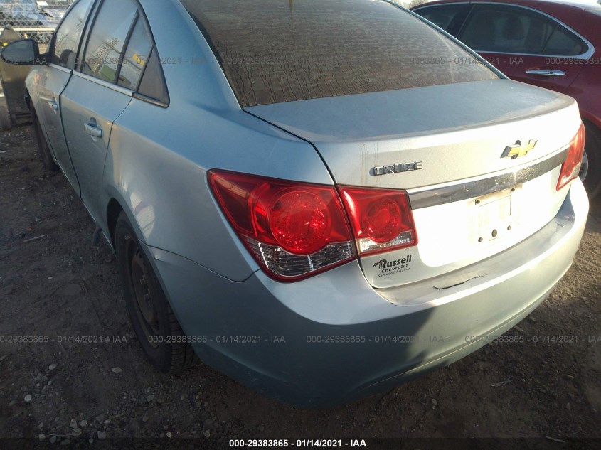 CHEVROLET CRUZE 1G1PC5SH2B7267732
