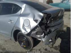MAZDA MAZDA3 4-DOOR 3MZBN1U77HM131911
