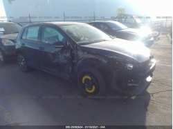 VOLKSWAGEN GOLF 3VW217AU9GM037407